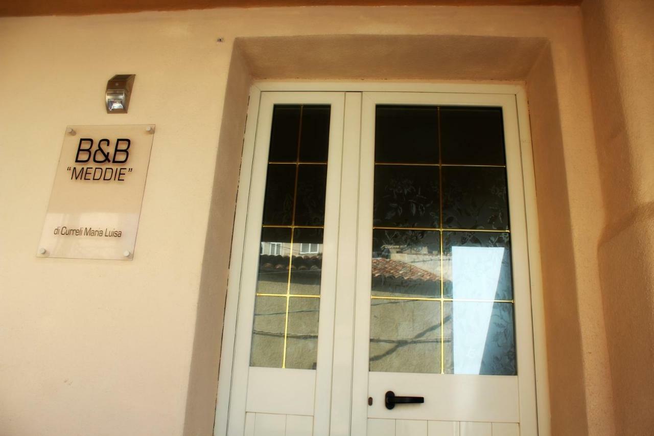B&B Meddie Tiana Екстер'єр фото
